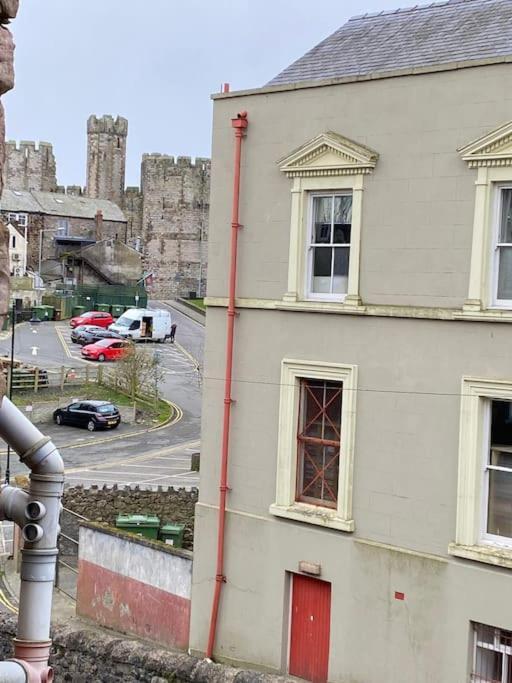 Siop Iwan A Menna Apartment Caernarfon Exterior photo